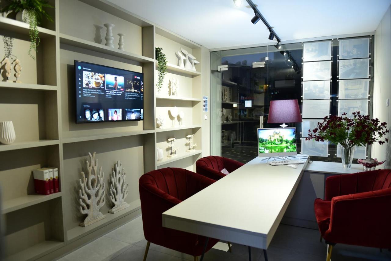 Levante Holiday Apartments 라르나카 외부 사진