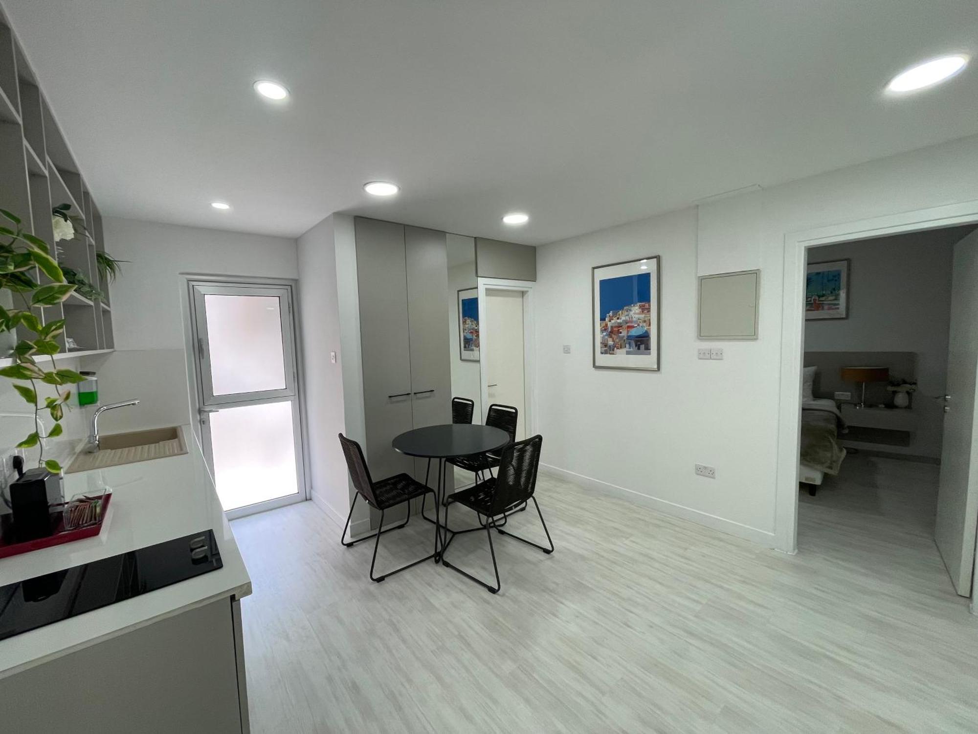 Levante Holiday Apartments 라르나카 외부 사진