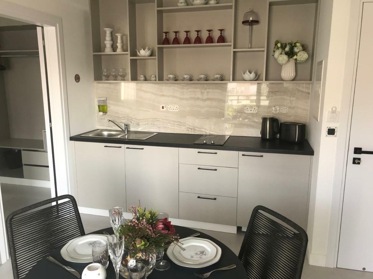Levante Holiday Apartments 라르나카 외부 사진